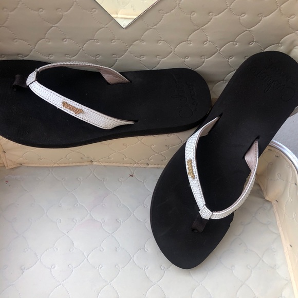 reef squishy flip flops